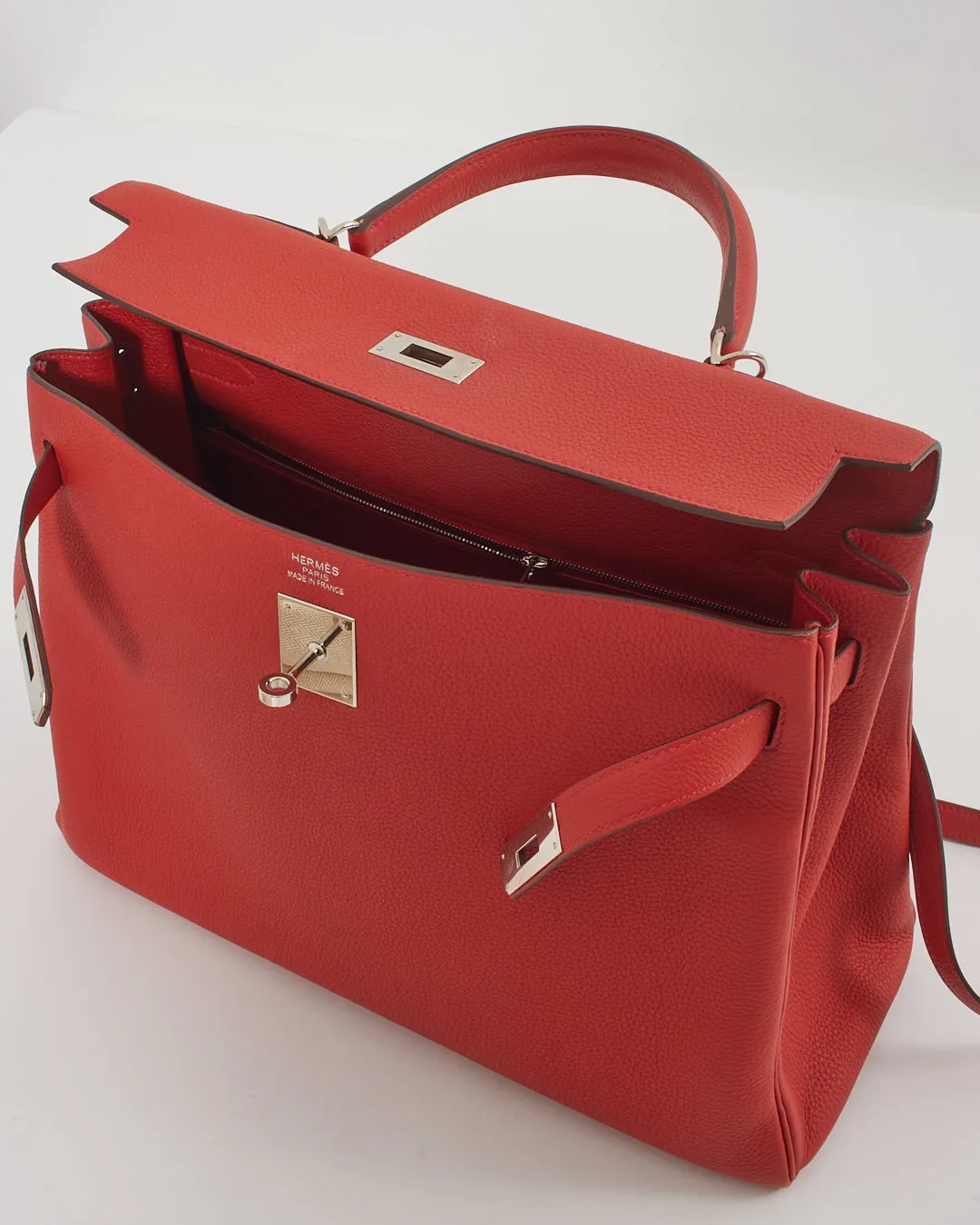 Hermès "Rouge Tomate" Red Togo Leather Retourné Kelly 35 Handbag