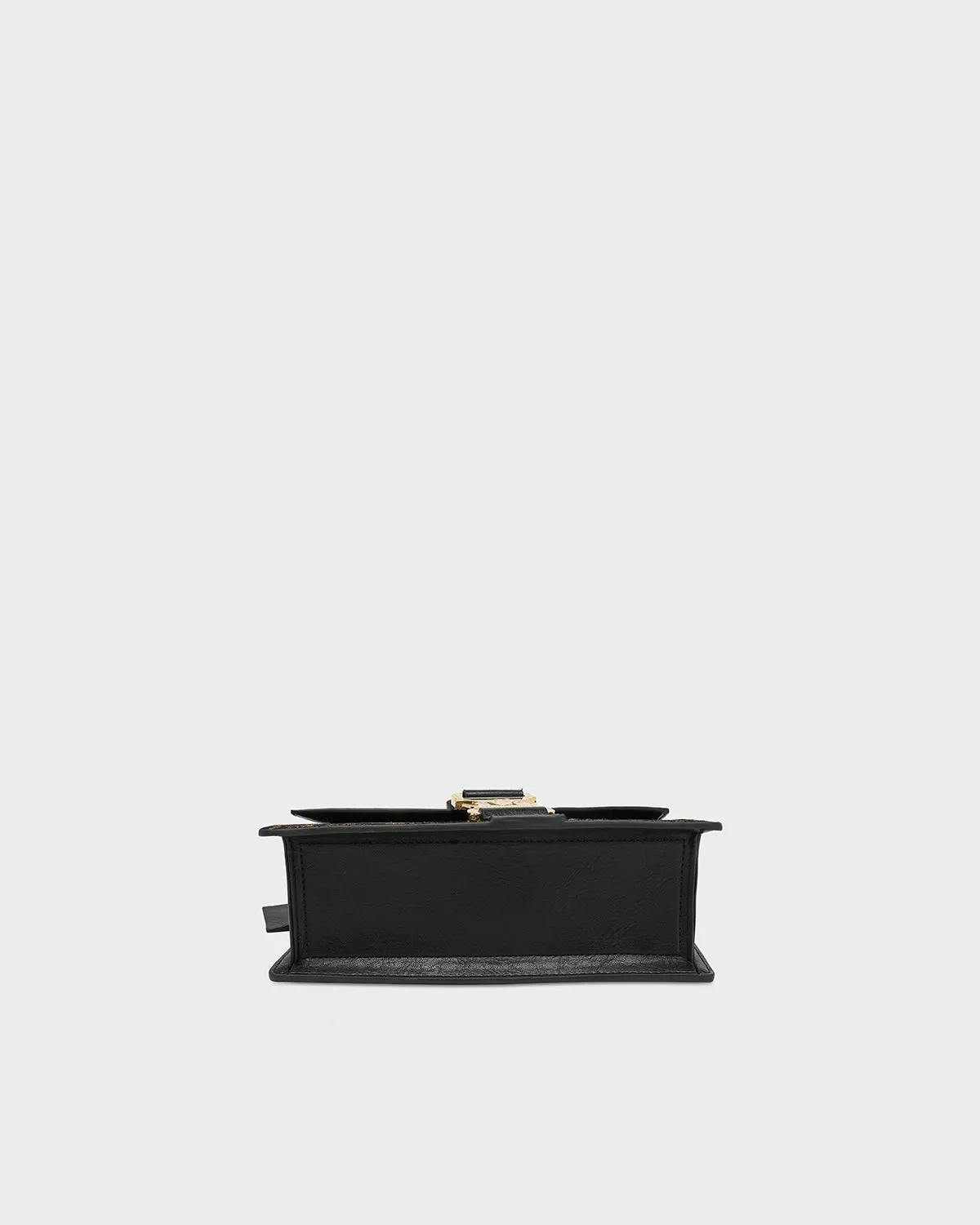 Royalty Messenger Bag in Black